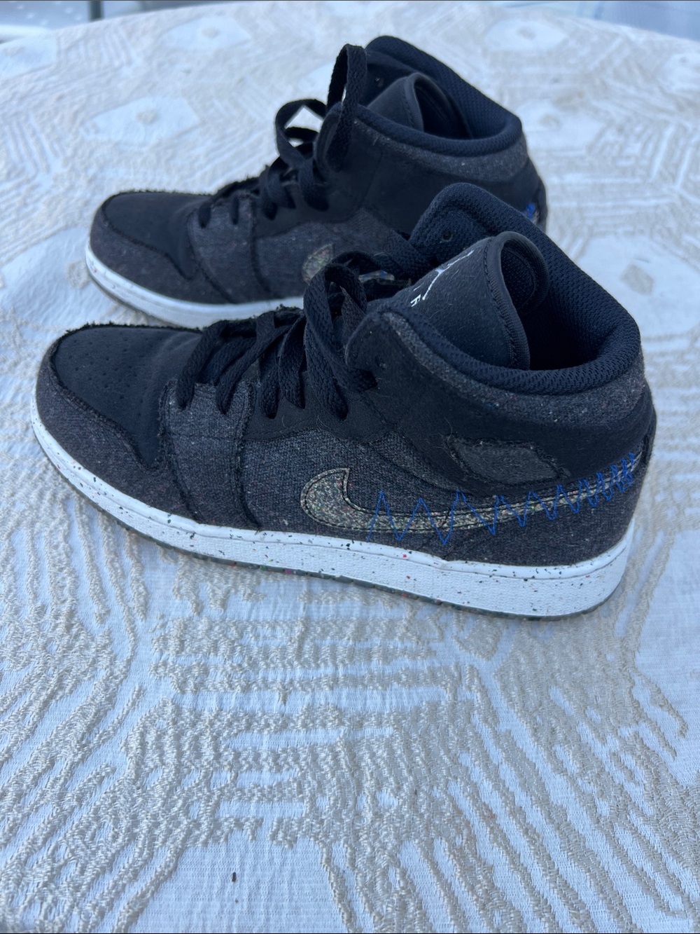 Nike Air Jordan 1 Mid Se Crater Size 6Y